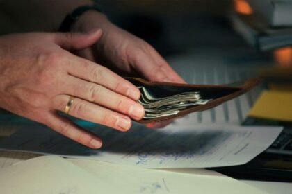 What to Do When Customers Fail to Pay on Time