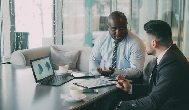 How B2B Sectors Are Leveraging AI To Shorten The Path From Strategy To Revenue